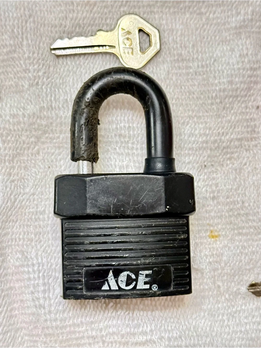 Huge bundle of various types of locks all with keys or combos provided